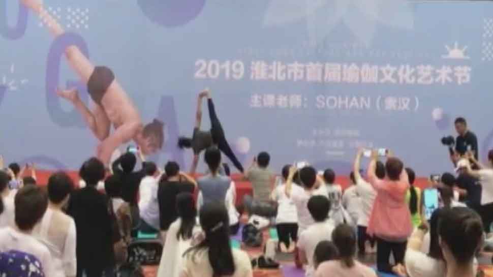 बुंदेलखंड के इस युवक ने चीन में बजा दिया है योग का डंका, चलाता है 9 योग सेंटर