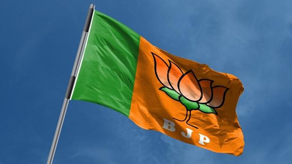 झारखंड चुनाव: पहले चरण में सीटें बचाना बीजेपी की चुनौती, 'अपने' दे रहे कड़ी टक्कर