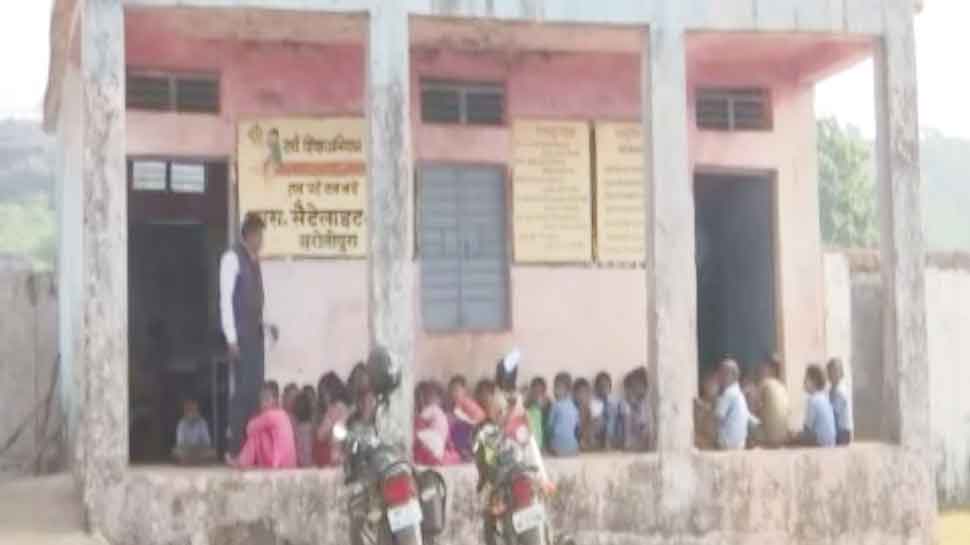 मध्य प्रदेश में सरकारी स्कूल बदहाल, 67,902 स्कूलों में आज भी नहीं है बिजली