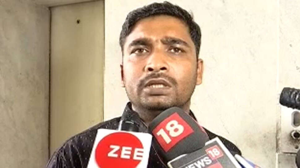 महाराष्ट्र में BJP-NCP की बनी सरकार, RJD बोली- जांच का डर दिखाकर लोकतंत्र की गई हत्या
