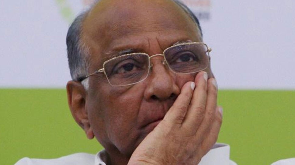 महाराष्ट्र: NCP में हड़कंप, शरद पवार ने बुलाई इमरजेंसी मीटिंग, बाहर भेज सकते हैं अपने सभी MLA