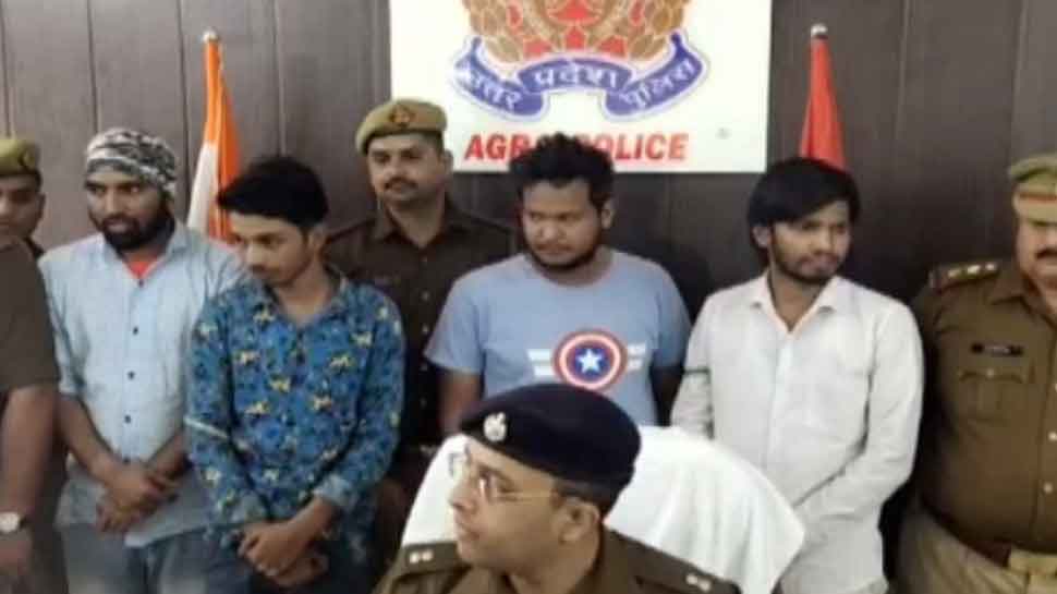 आगरा: पुलिस के हत्थे चढ़े ऑनलाइन ठगी करने वाले 4 आरोपी, लकी ड्रॉ का देते थे लालच