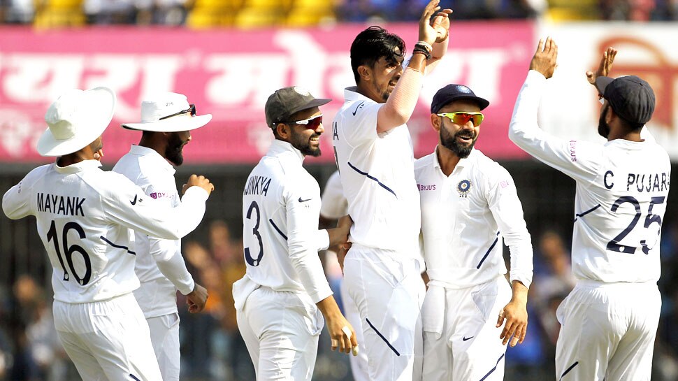 INDvsBAN 2nd Test: कोहली के बाद इशांत ने बढ़ाया बांग्लादेश का दर्द, पढ़ें दिनभर की रिपोर्ट