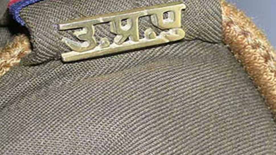 औरैया: नाबालिग लड़की के अपहरण के मामले में BJP नेता पर मामला दर्ज, क्रॉस FIR भी हुई औरैया: नाबालिग लड़की के अपहरण के मामले में BJP नेता पर मामला दर्ज, क्रॉस FIR भी हुई