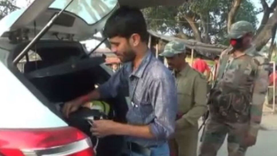 झारखंड: पाकुड़ में विधानसभा चुनाव की तैयारियां पूरी, हर वाहन की हो रही जांच