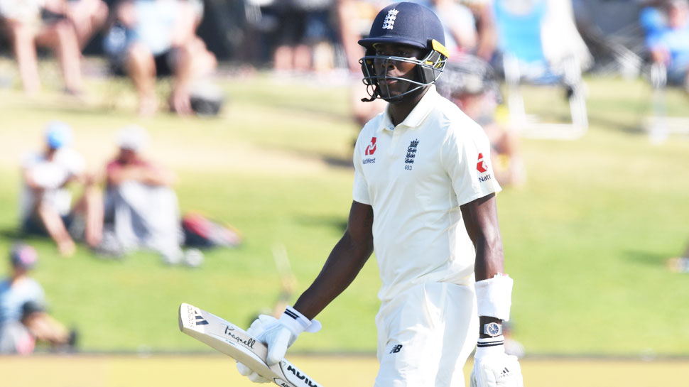 ENGvsNZ: इंग्लैंड के अश्वेत क्रिकेटर पर न्यूजीलैंड में हुई नस्लीय टिप्पणी, NZC कराएगा जांच ENGvsNZ: इंग्लैंड के अश्वेत क्रिकेटर पर न्यूजीलैंड में हुई नस्लीय टिप्पणी, NZC कराएगा जांच