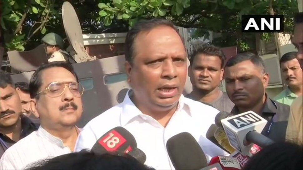 BJP का दावा- अजित पवार ही सदन में NCP के नेता हैं और उनका व्हिप ही मान्य होगा