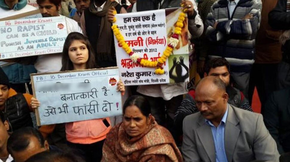 निर्भया के दोषियों को जल्द फांसी पर लटकाने की याचिका पर कोर्ट ने तिहाड़ जेल से मांगी स्टेट्स रिपोर्ट