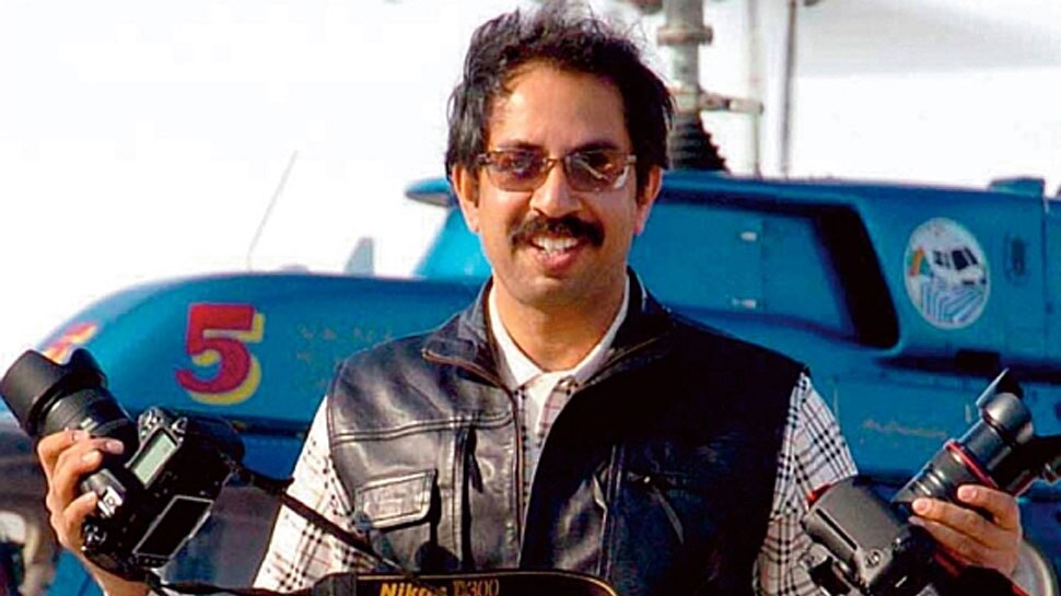 मुख्यमंत्री उद्धव ठाकरे को फोटोग्राफी से है प्यार, फुर्सत में खींचते हैं तस्वीरें