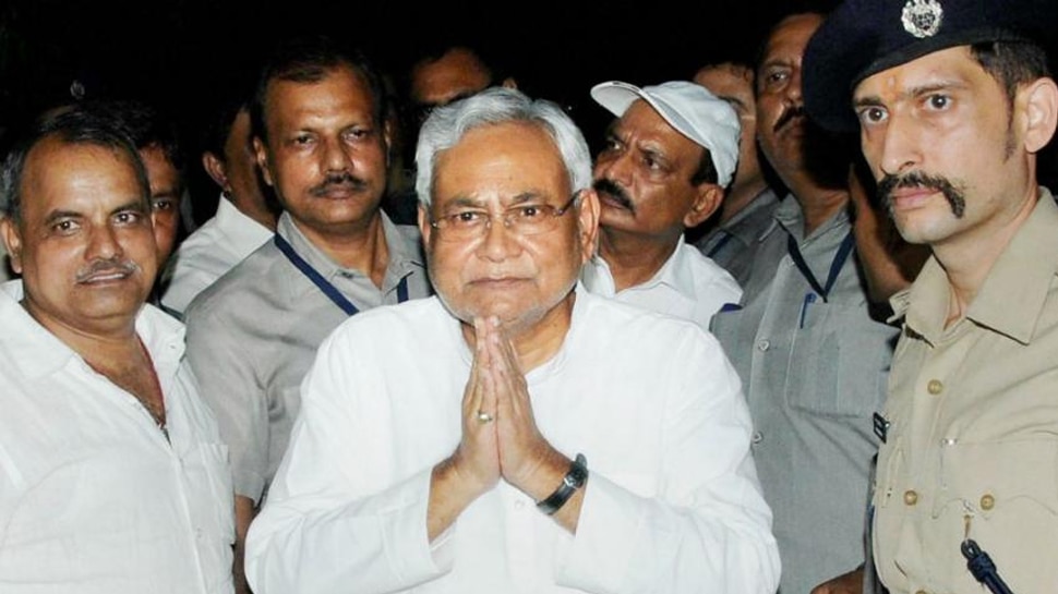 बिहार: JDU एमएलसी ने की नीतीश कुमार को नोबेल पुरस्कार देने की मांग, विपक्ष ने कसा तंज