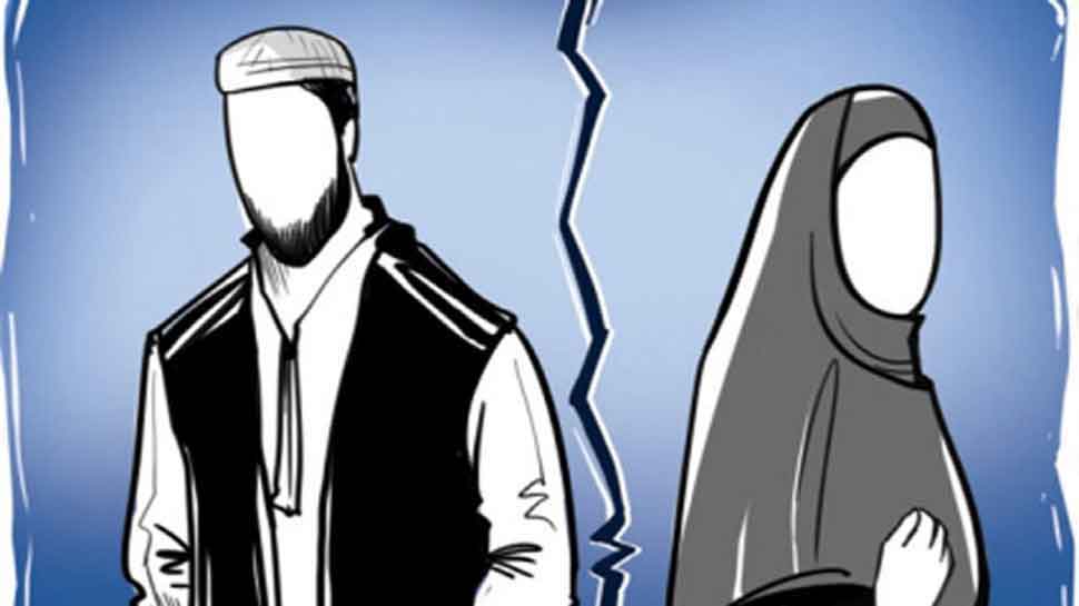ससुर ने नहीं दिए 25 लाख और लग्जरी कार, पत्नी को WhatsApp पर दे दिया तीन तलाक