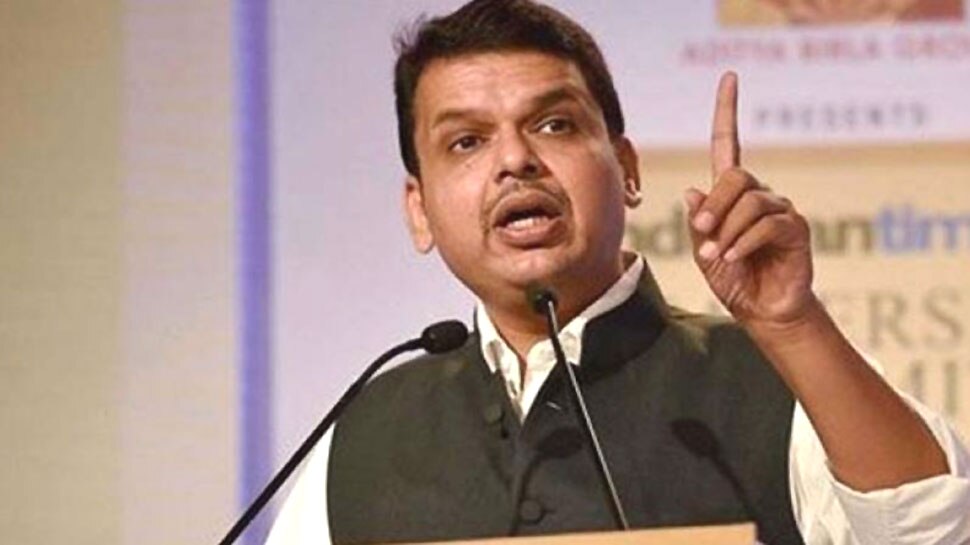 आरे मेट्रो पर रोक: उद्धव सरकार के फैसले फडणवीस ने उठाए सवाल, बोले- मुंबईकरों को नुकसान