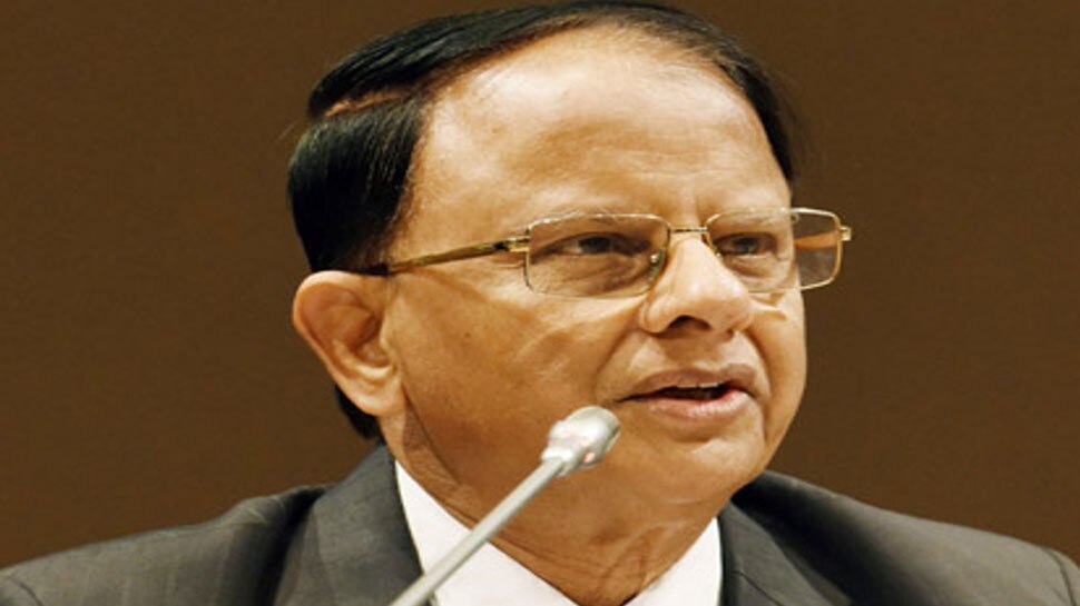 GDP आंकड़े पर विपक्ष की हायतौबा, PMO अफसर बोले- 'हम 5 ट्रिलियन $ की अर्थव्यवस्था की राह पर'