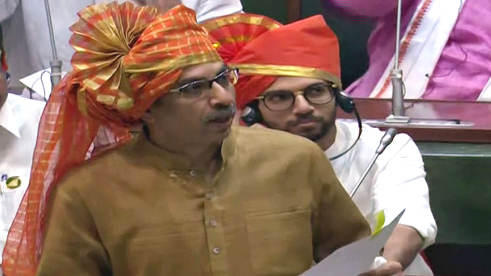 उद्धव ठाकरे का BJP पर हमला, बोले- 'मैदान से जुड़ा व्यक्ति हूं, आमने-सामने लड़ता हूं'