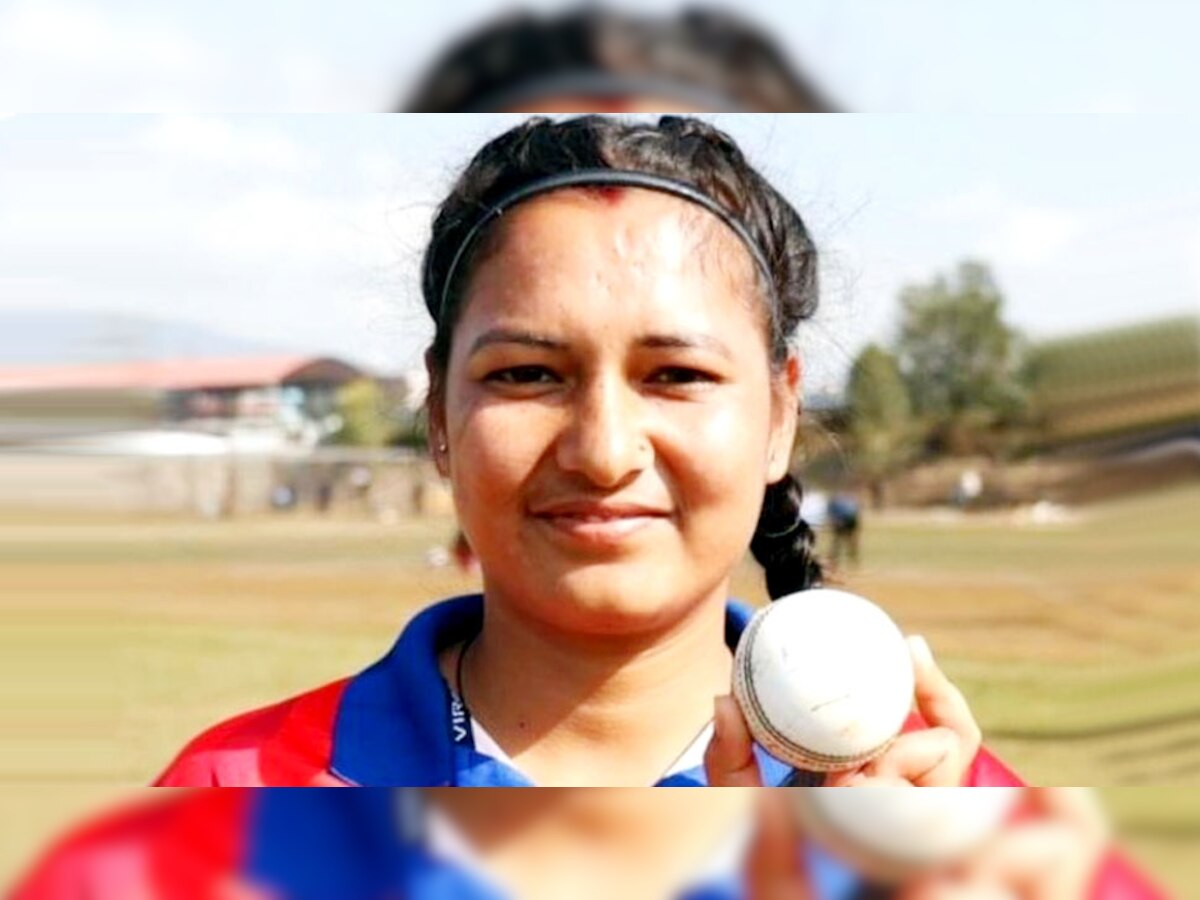 अंजलि चंद ने छह विकेट सिर्फ 13 गेंद के स्पेल में झटक लिए. (फोटो साभार: @Nepal_Cricket/Twitter) 