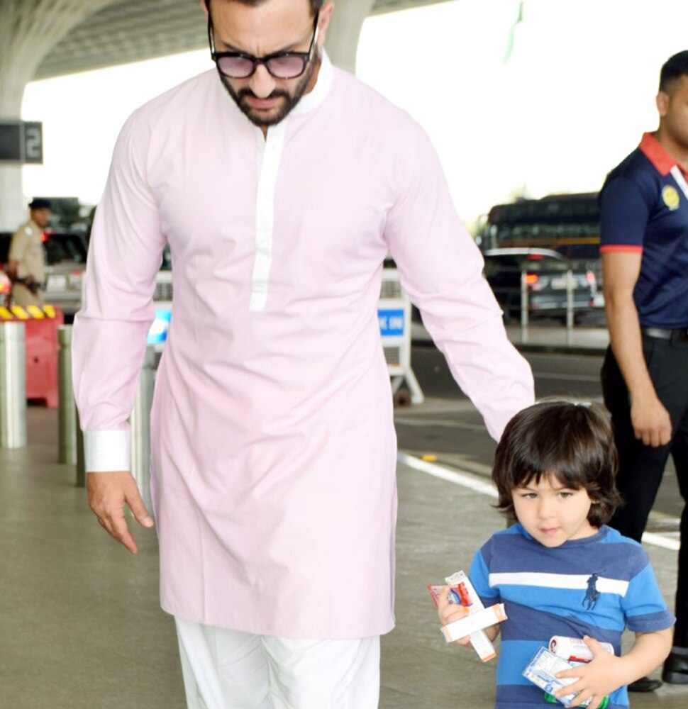 टी-शर्ट और पैंट में क्यूट लग रहे थे तैमूर Saif Ali khan
