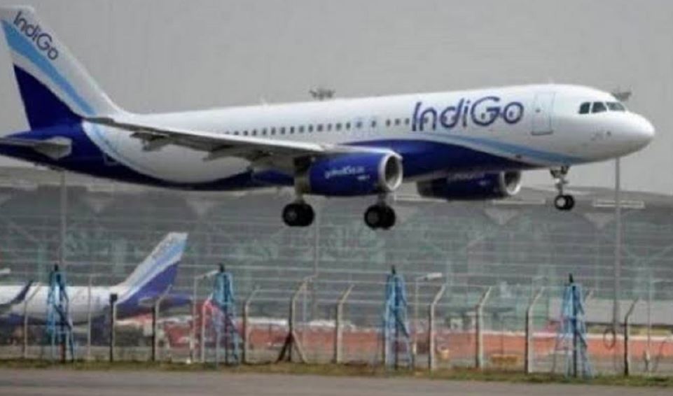 विमानों में लगातार आ रहीं हैं तकनीकी खामियां, अब इंडिगो के विमान की आपात लैंडिंग