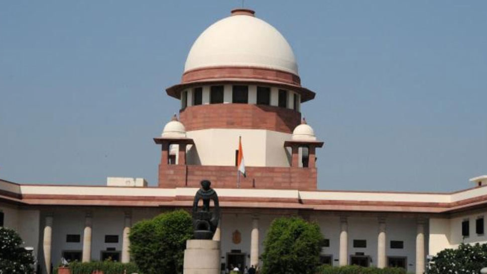 हैदराबाद एनकाउंटर की जांच के लिए आयोग का गठन, सुप्रीम कोर्ट ने 6 महीने में मांगी रिपोर्ट हैदराबाद एनकाउंटर की जांच के लिए आयोग का गठन, सुप्रीम कोर्ट ने 6 महीने में मांगी रिपोर्ट