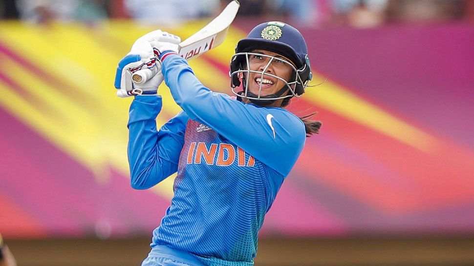 ICC की दो टीमों में चुनी गई स्मृति मंधाना, ‘वनडे टीम ऑफ द ईयर’ में 4 भारतीय शामिल ICC की दो टीमों में चुनी गई स्मृति मंधाना, ‘वनडे टीम ऑफ द ईयर’ में 4 भारतीय शामिल