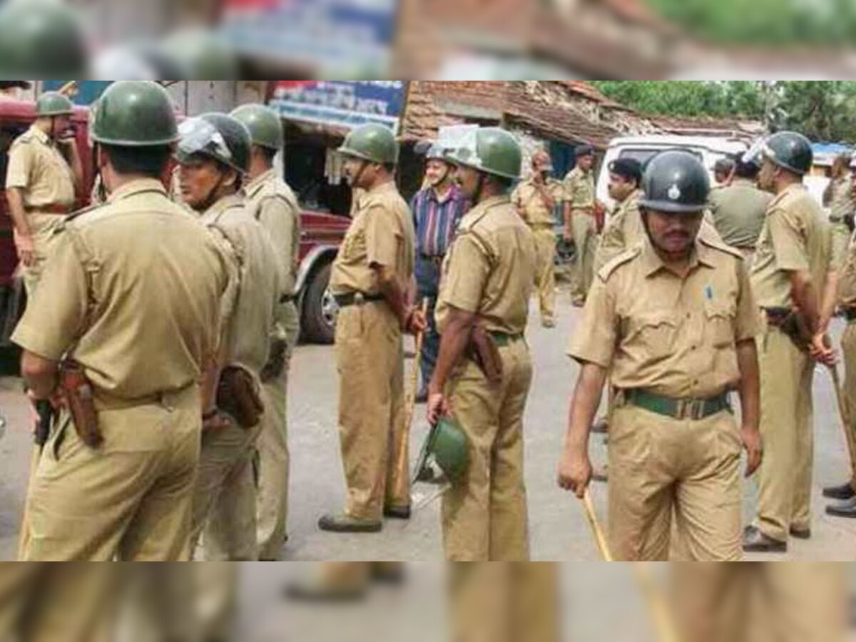 यूपी में धारा 144 लागू, पुलिस की अपील- सोशल मीडिया पर फैल रही अफवाहों पर ध्यान न दें