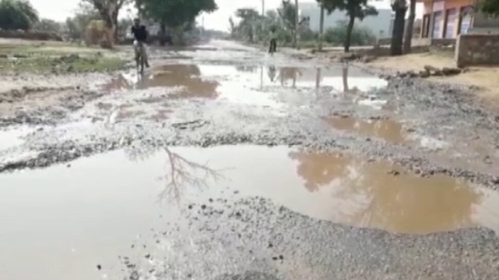 धौलपुर की सड़कों पर मौत का सफर !