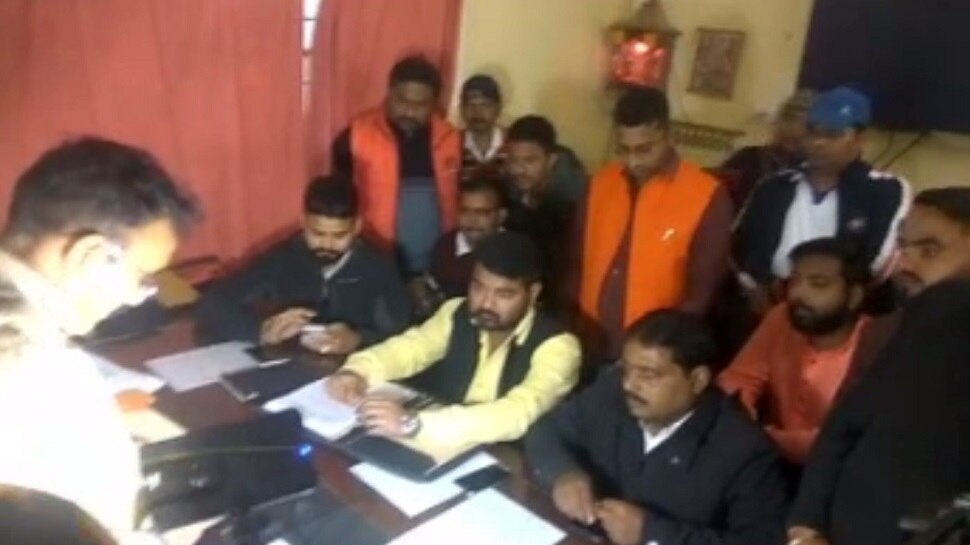 रांची: BJYM नेता ने कराई FIR, कहा- कांग्रेस नेता के ट्वीट से हिंदुओं की भावना को पहुंचा ठेस