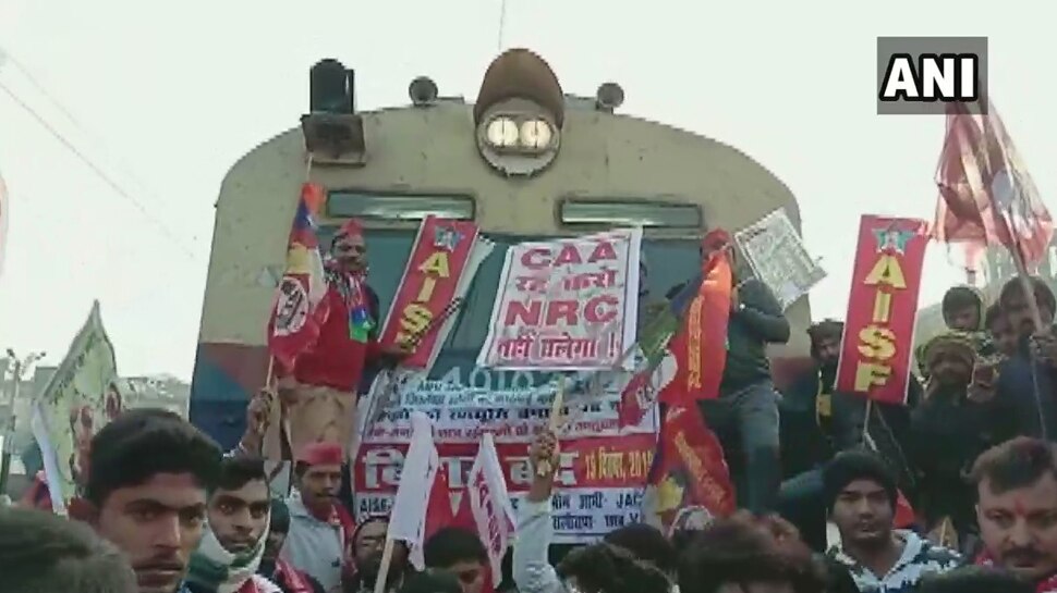 बिहार: लेफ्ट के बंद पर जेडीयू ने साधा निशाना, बोली- आरएलएसपी-कांग्रेस तक रही नदारद