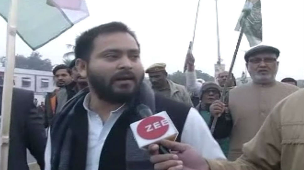 पटना: RJD बोली- 'बिहार बंद' होगा सुपरहिट, एक दिन पहले पार्टी ने निकाला मशाल जुलुस