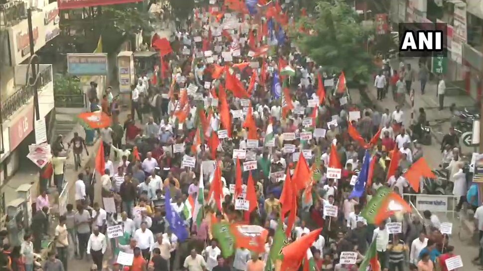 CAA के समर्थन में देशभर में रैलियां, दिल्ली, मुंबई, नागपुर की सड़कों पर उतरे हजारों लोग