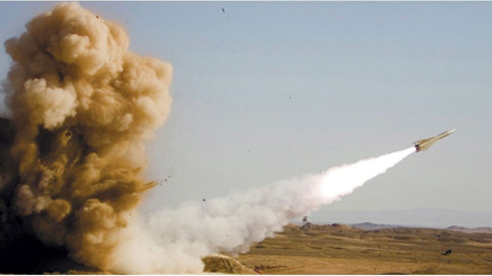 सीरियाई हवाई रक्षा प्रणाली ने इजरायली मिसाइल हमला रोका, सेना के ठिकानों को बनाया था निशाना