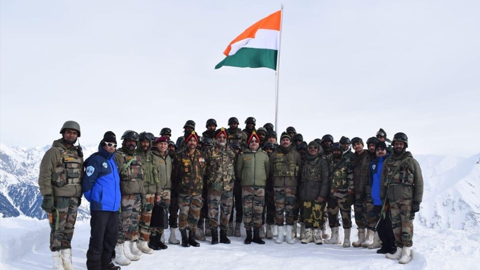 उत्तरी कमान प्रमुख ने कश्मीर सुरक्षा का लिया जायजा, सैनिकों का बढ़ाया मनोबल