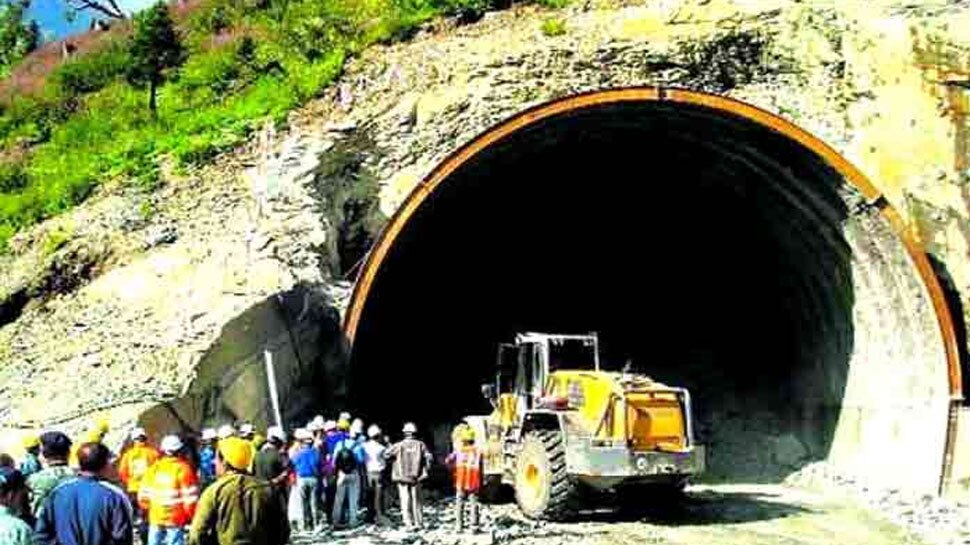 रोहतांग सुरंग का नाम आज से होगा 'अटल टनल', प्रधानमंत्री नरेंद्र मोदी करेंगे लॉन्च