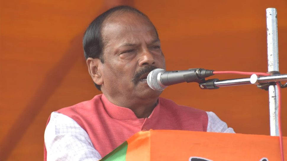 झारखंड: रघुवर सरकार में पास हुए बिल से क्या BJP हार गई 26 आदिवासी सीटें?