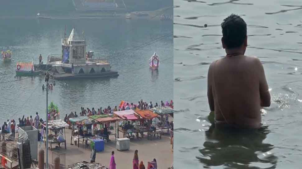 जबलपुर: सूर्य ग्रहण के बाद श्रद्धालुओं ने लगाई नर्मदा में डुबकी, मंदिरों में हुई विशेष पूजा