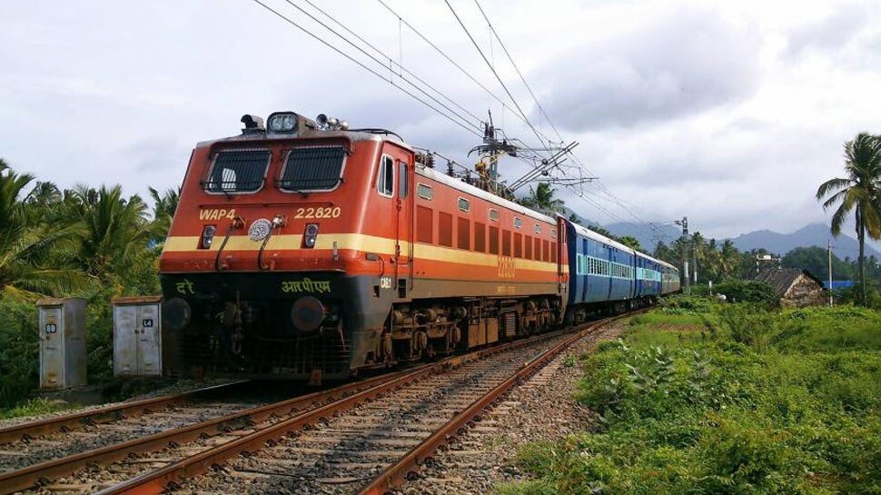 9 महीने में भारतीय रेल ने रद्द कीं 2251 ट्रेनें, ये है कारण 
