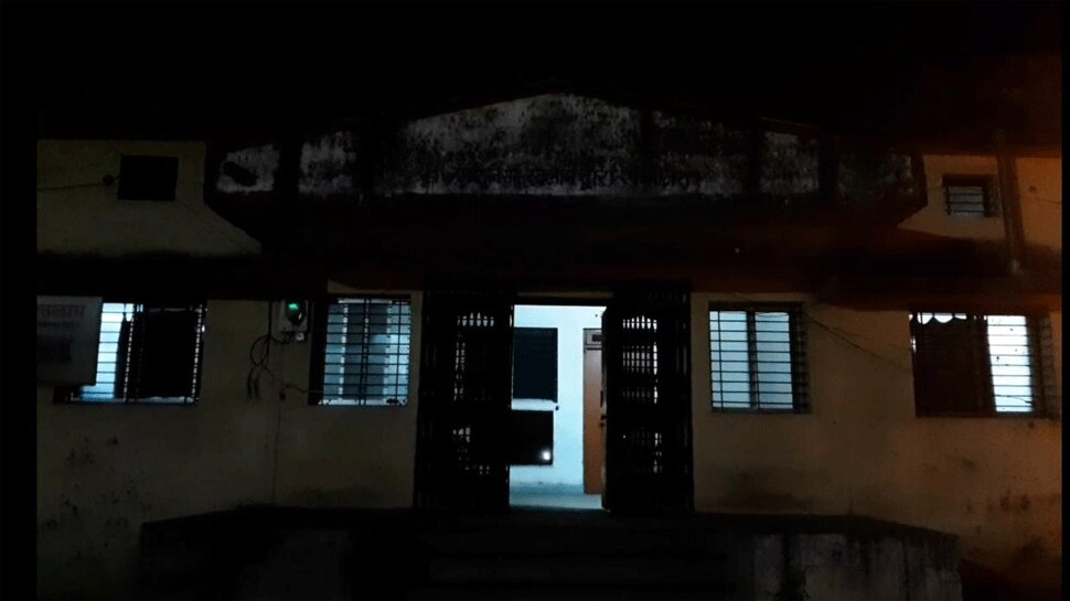 रतलाम: बेसहारों के लिए खोले गए रेन बसरों को है खुद सहारे की जरूरत