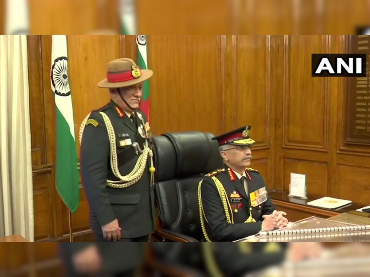 जनरल मनोज मुकुंद नरवणे ने संभाली सेना की कमान, जनरल बिपिन रावत की जगह ली