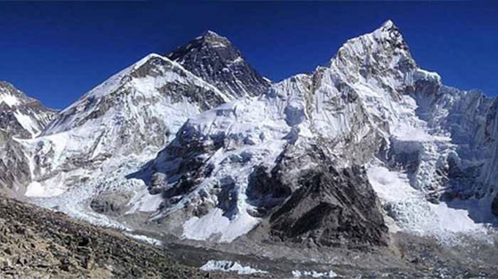 Nepal: 4 South Koreans and 3 Nepali guides missing in avalanche, more than 150 tourists lost their lives Nepal: 4 South Koreans and 3 Nepali guides missing in avalanche, more than 150 tourists lost their lives