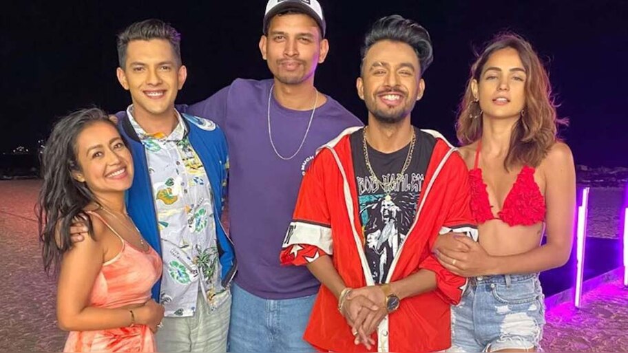 Amidst wedding rumours, Neha Kakkar-Aditya Narayan shoot for music ...