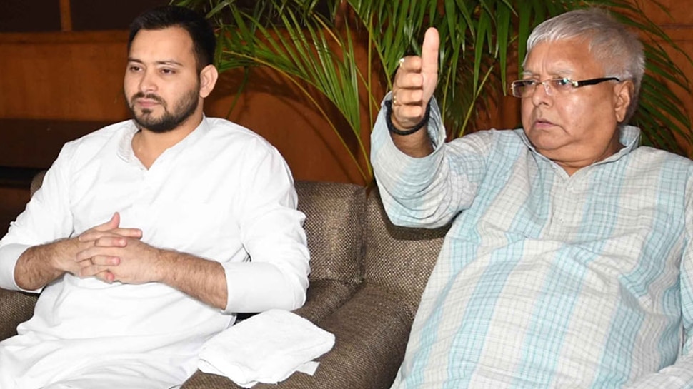 Tejashwi yadav met with lalu yadav in RIMS Ranchi | झारखंड: लालू से मिले  तेजस्वी, कहा- पिता की तबीयत ठीक नहीं, बेहतर इलाज की जरूरत | Hindi News,  बिहार एवं झारखंड