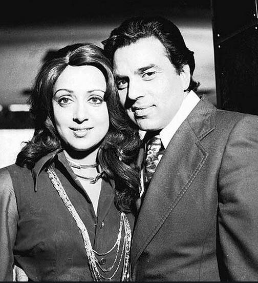 हेमा मालिनी और धर्मेंद्र hema malini and dharmender