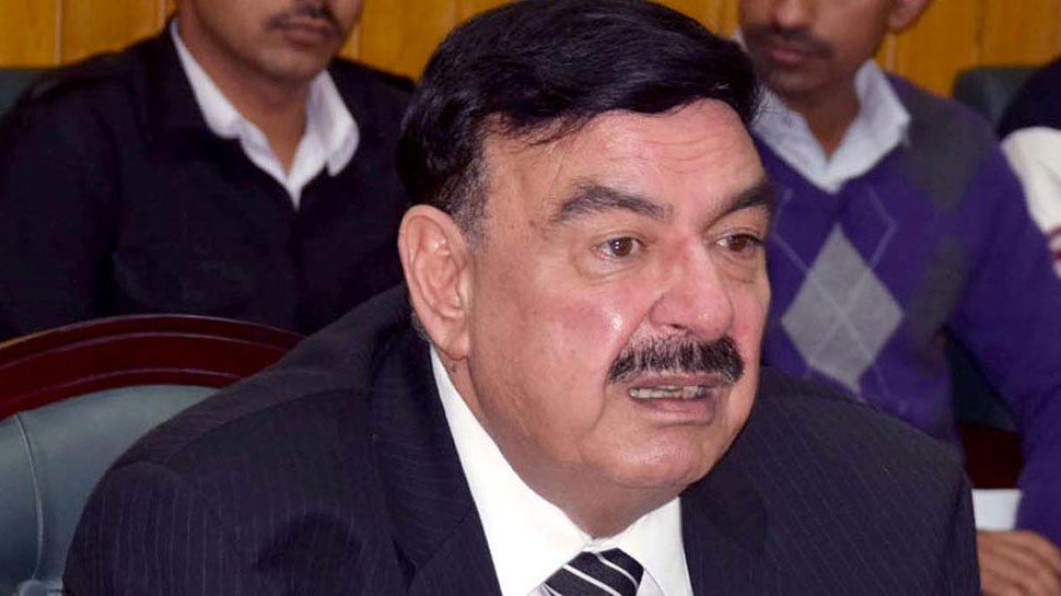 Pakistan Railway Minister Sheikh Rasheed Ahmad given a controversial ...