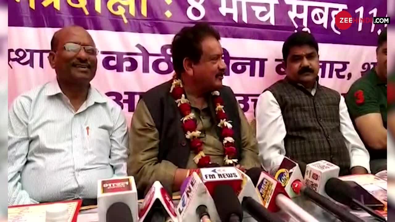 Video Agra Loksabha Mp Sp Singh Baghel Comment On His Missing Poster Video आगरा के 7763