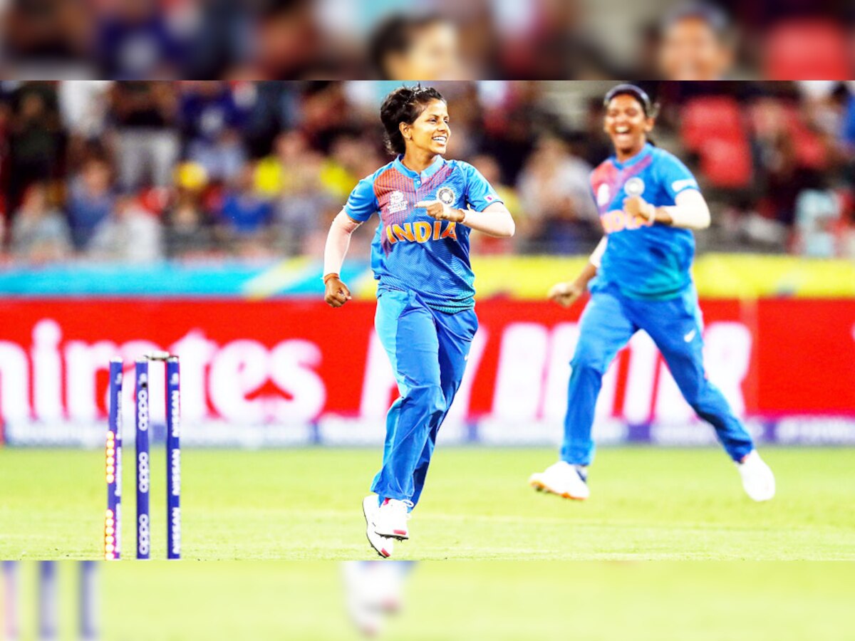 महिला T20 वर्ल्ड कप: टीम इंडिया सेमीफाइनल में पहुंची, न्यूजीलैंड को अंतिम गेंद में हराया