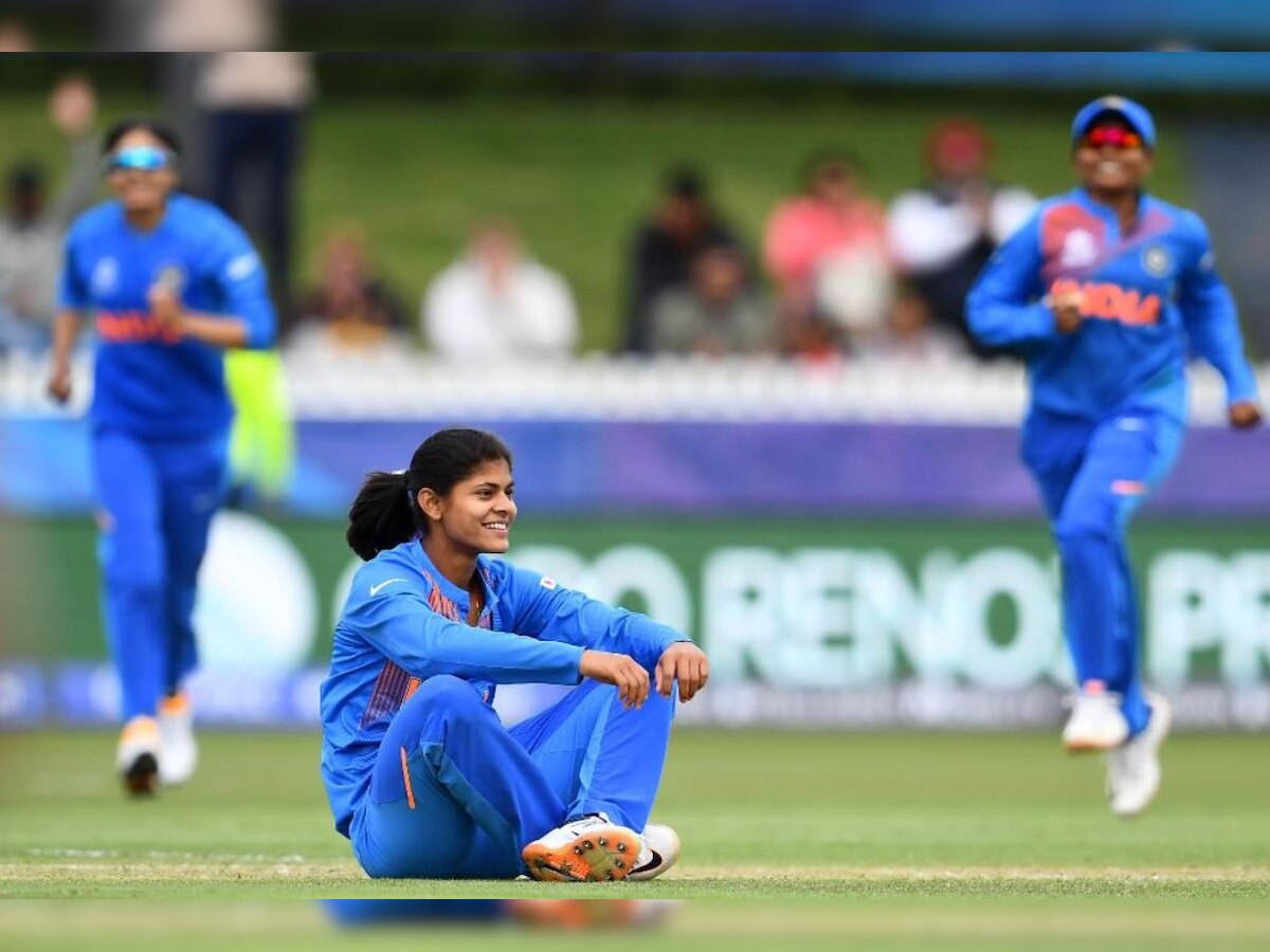 राधा यादव ने इस मैच में 4 ओवर में 23 रन देकर 4 विकेट हासिल किए. (फोटो-IANS)