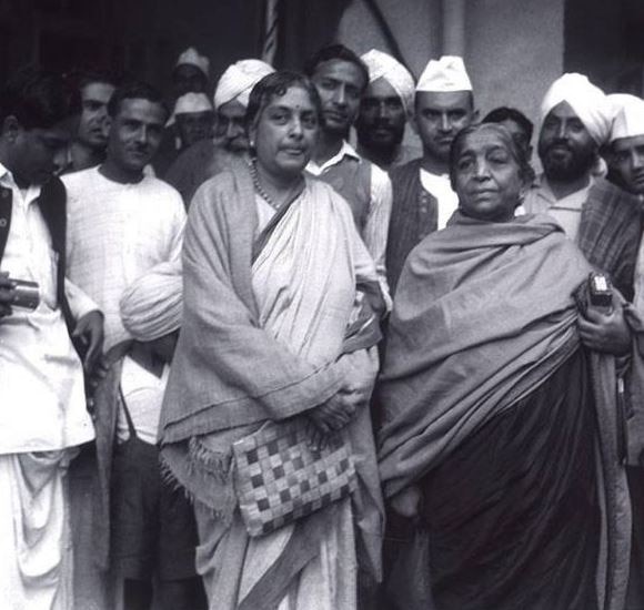 unknown facts about first woman governor of India sarojini naidu | Death  anniversary: तस्वीरों में देेखें देश की पहली महिला गवर्नर की जीवनयात्रा |  Hindi News,