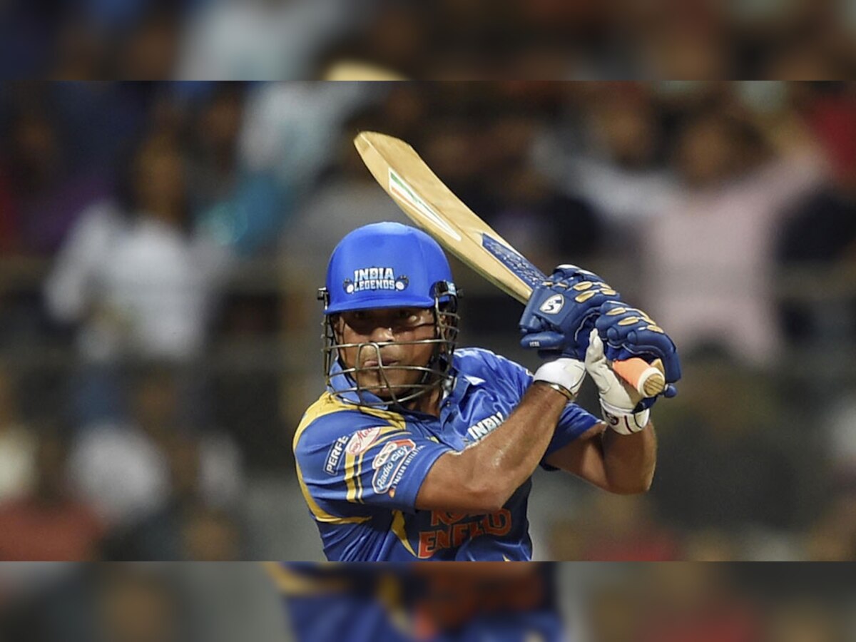 सचिन ने इस मैच में 36 रन की पारी खेली.  (फोटो: ANI)