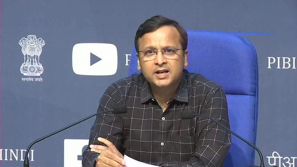 कोरोना से बने हालात पर 24 घंटे नजर, अब तक 979 मामले सामने आए: स्वास्थ्य मंत्रालय कोरोना से बने हालात पर 24 घंटे नजर, अब तक 979 मामले सामने आए: स्वास्थ्य मंत्रालय