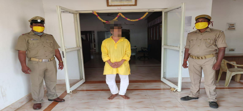 କୋରୋନାକୁ ନେଇ ଗୁଜୁବ ପ୍ରଚାର କରି ଯୁବକ ଗିରଫ କୋରୋନାକୁ ନେଇ ଗୁଜୁବ ପ୍ରଚାର କରି ଯୁବକ ଗିରଫ