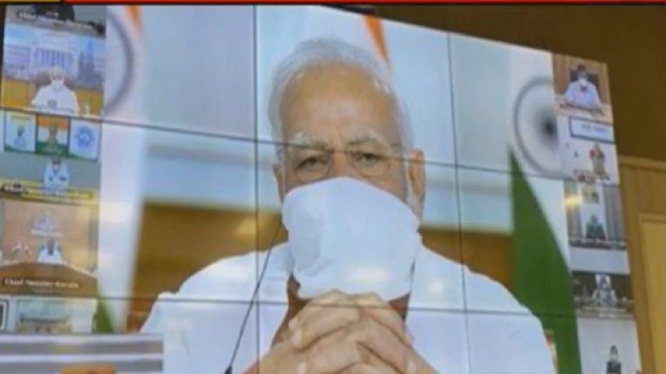 PM मोदी की सभी रियासतों के वज़ीरे आला के साथ मीटिंग जारी, सभी ने पहना मास्क PM मोदी की सभी रियासतों के वज़ीरे आला के साथ मीटिंग जारी, सभी ने पहना मास्क